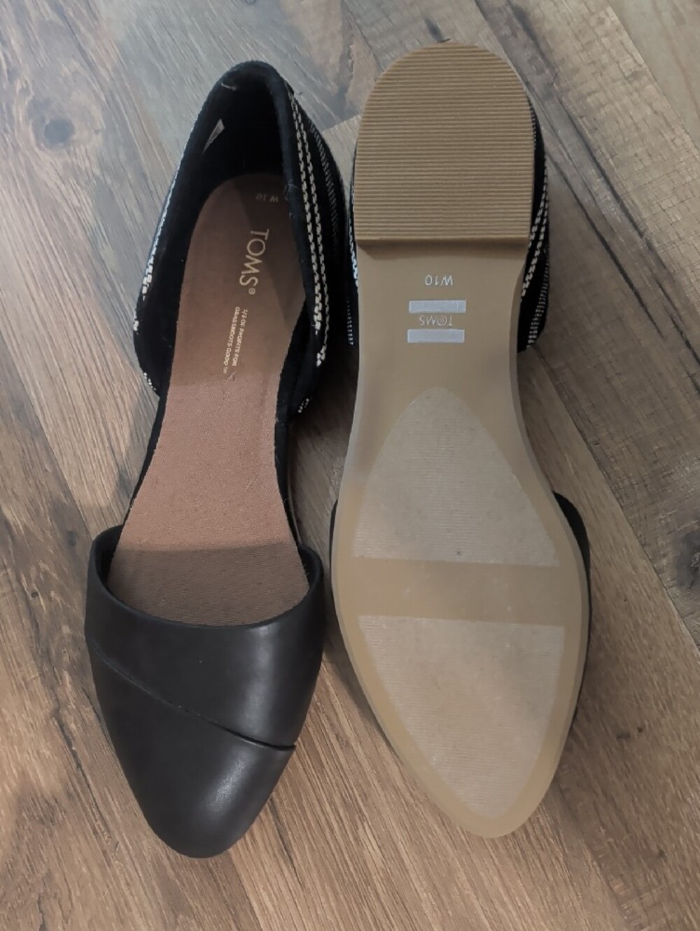 Toms Black D'Orsay Pointed Toe Flats - Picture 3 of 3